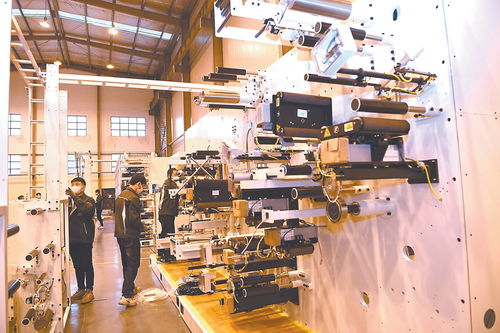 教育咨询 助力企业发展，为“赶订单 忙出口”注入智力支持